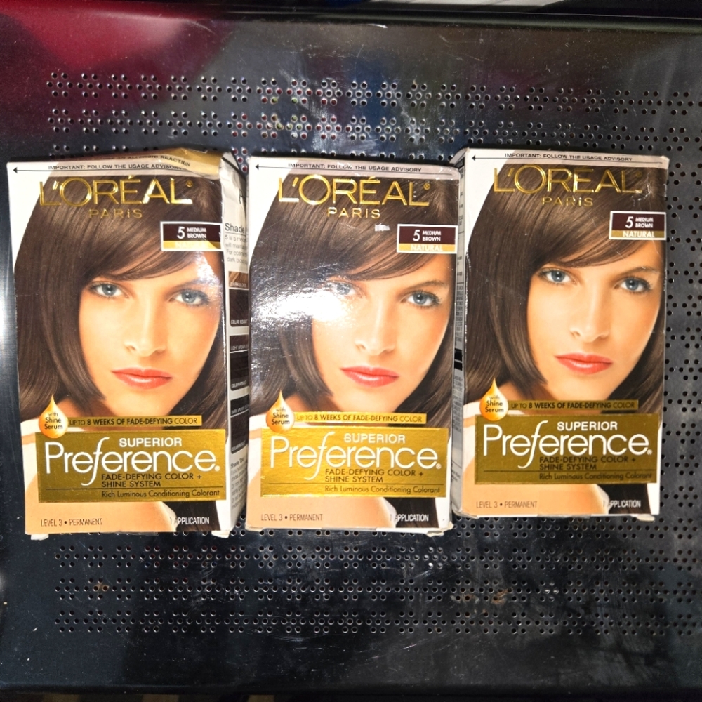 L'Oreal Paris Superior Preference Fade-Defying Hair‎ Color, 7 Dark Blonde, 1 ct